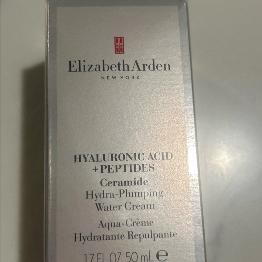 Elizabeth Arden Ceramide Hydra-Plumping Cream